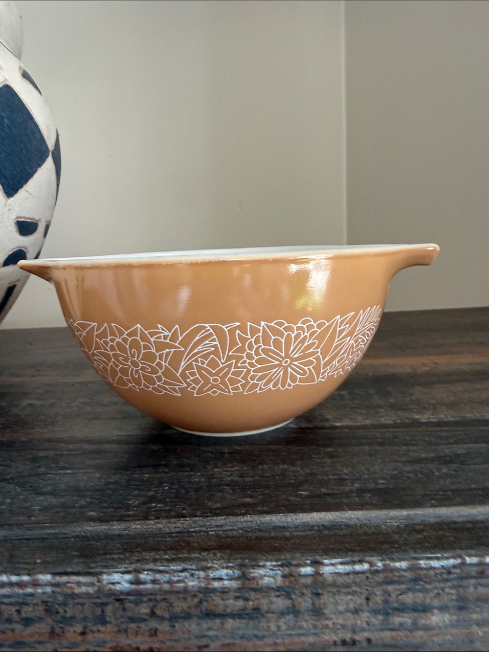 Pyrex  MCM Cinderella woodland pattern nesting bowl 441- 750ml